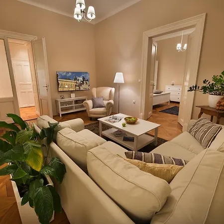 Wishlist Old Prague Residences - New Town Apartment