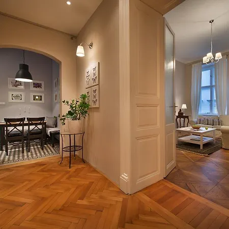Wishlist Old Prague Residences - New Town Apartment